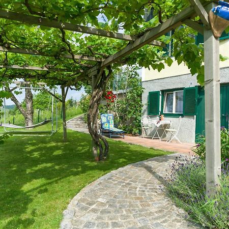 Das Weinberghaus Ratsch an der Weinstraße 外观 照片